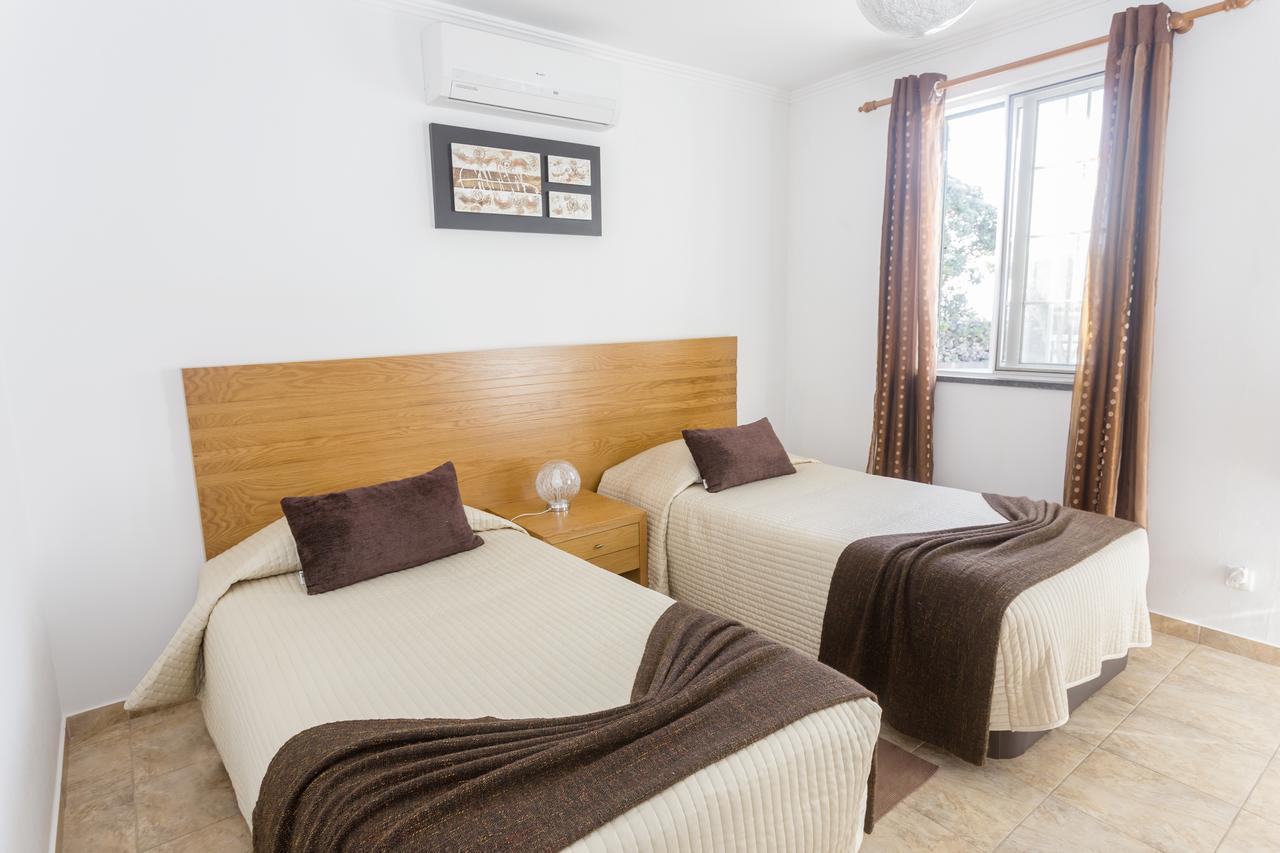 Apartamentos Oliveira Madalena  Exterior photo